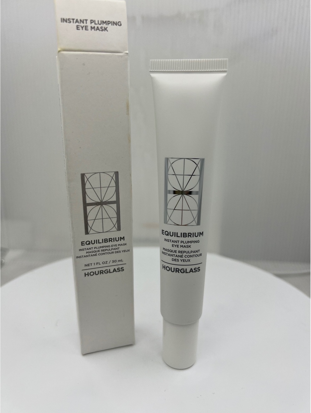 Hourglass EQUILIBRIUM Instant Plumping Eye Mask